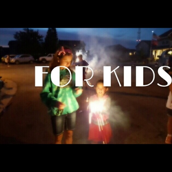 🌸🌺💐Kids Section🌺🌸💐 - Picture 1 of 1